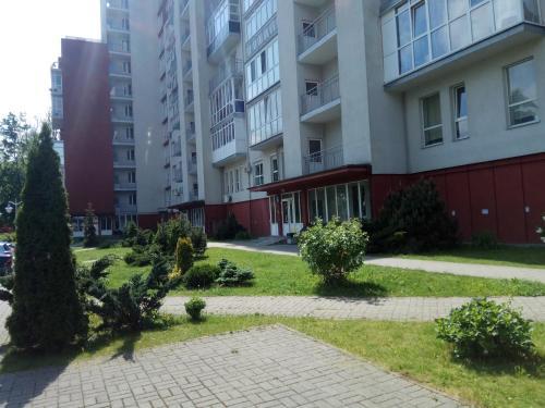 Apartment On Dmitriya Donskogo 20