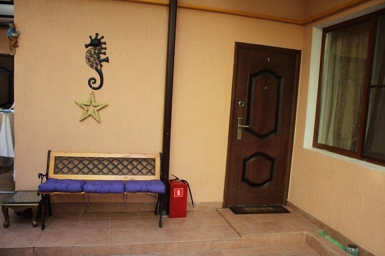 Posada V Gostyah U Julii Guest House