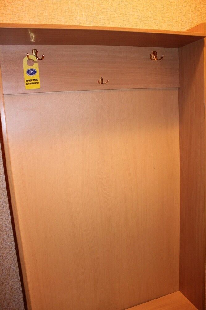 Hostal Zvezdny Hotel