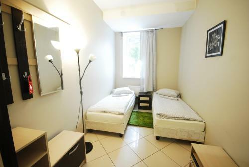 Hotel Landmark City Hostel