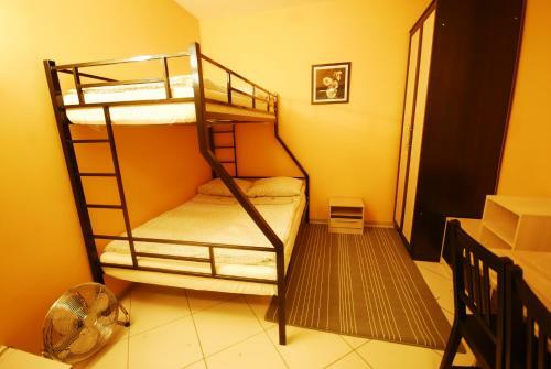 Hotel Landmark City Hostel