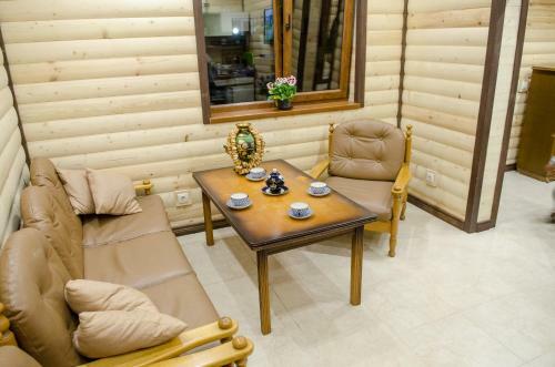 Hostal Arno Guest House