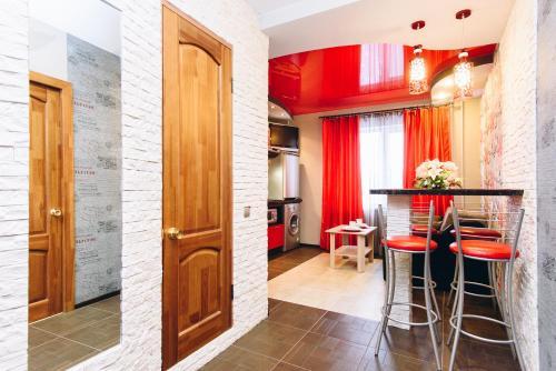 Apartment On Sheinkmana 134