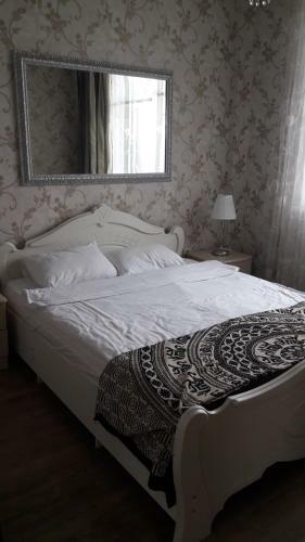 Apartment On Stanislavskogo