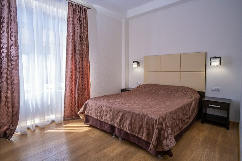 Hostal Piano Guesthouse