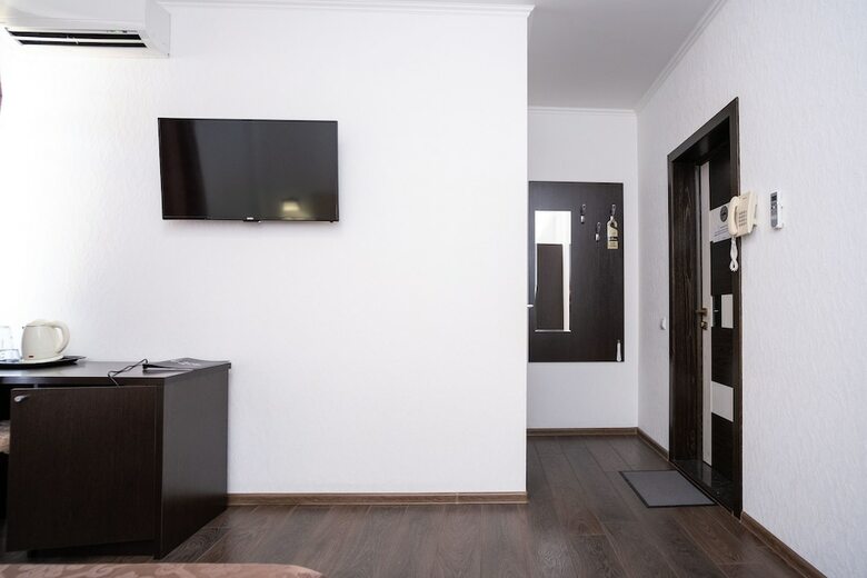 Hostal Piano Guesthouse