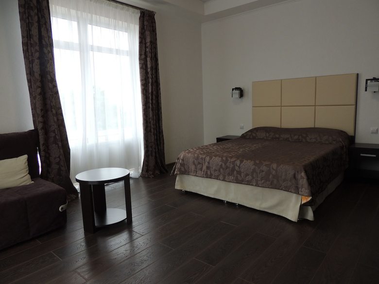 Hostal Piano Guesthouse