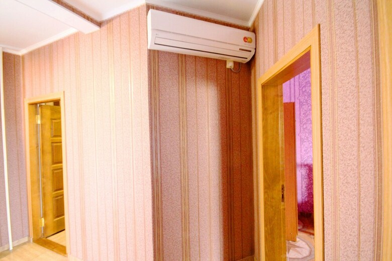 Hostal Saratov Guest House