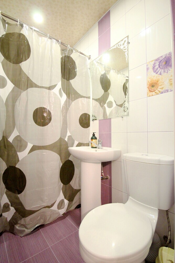Hostal Saratov Guest House