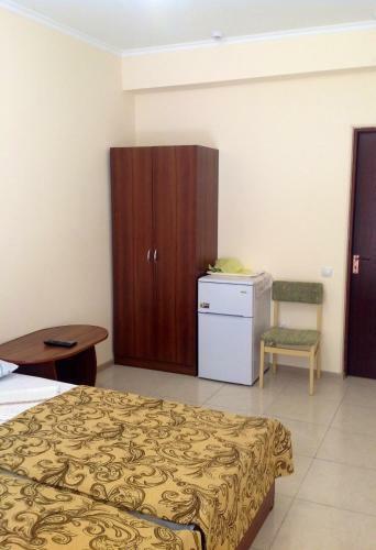 Hostal Vera Guest House