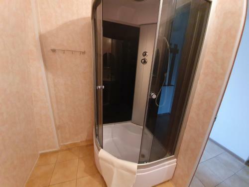 Hostal Guest House Na Mamayke +