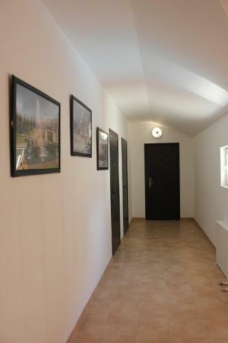 Hostal Guest House Na Mamayke +