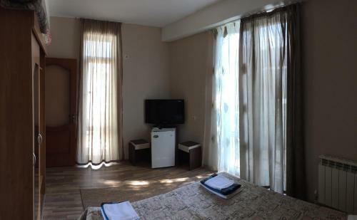 Hostal Guest House Na Korotkoy