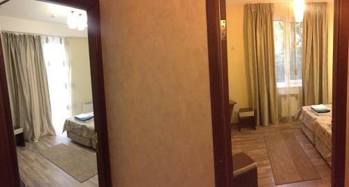 Hostal Guest House Na Korotkoy