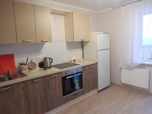 Apartment On 5 Proseka 110v