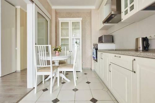 Apartment On Gvardeyskiy Av.