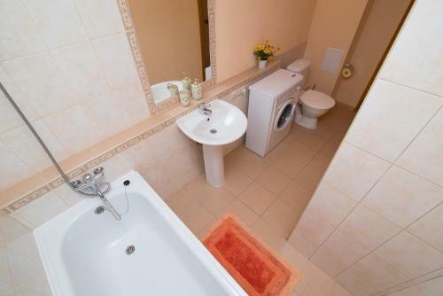 Uyutnyy Dom Apartment 4