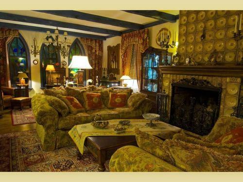 Green Hill Hotel
