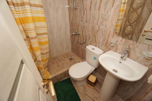 Hotel Exotic Guest House