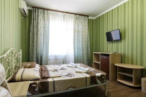Hostal Aroks Guest House