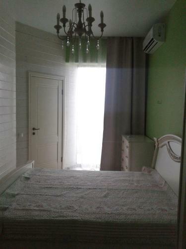 Apartment In Ideal House