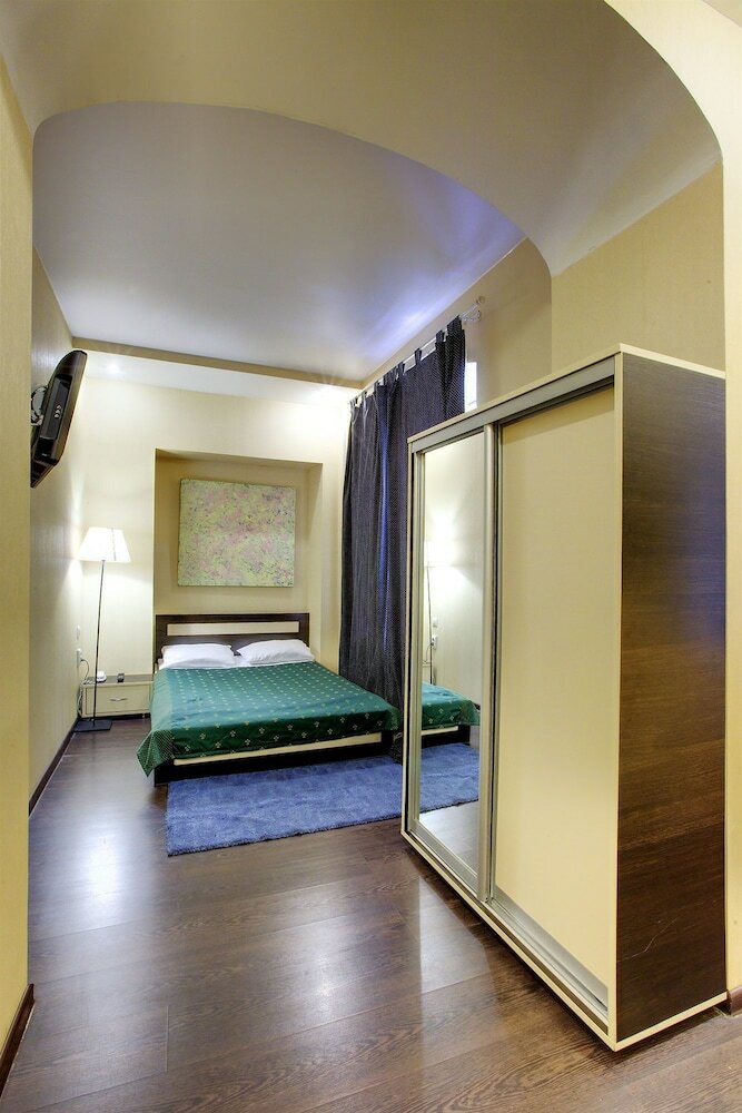 Hotel Ra Nevsky 102