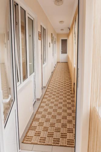 Hostal Guest House Lenina 100
