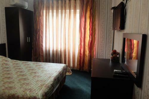 Hostal Na Kalinina Guest House