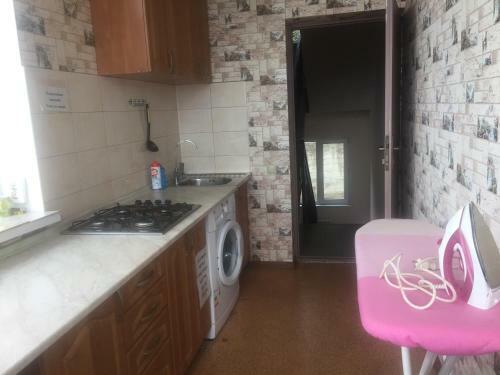 Apartment On Tsiuriupy 70a