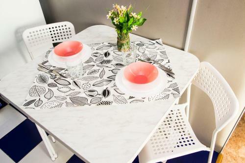 Rent-?????? Apartment Zhukova 144