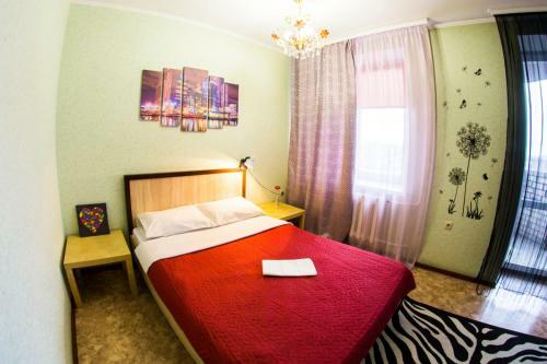 Rent-?????? Apartment Zhukova 144