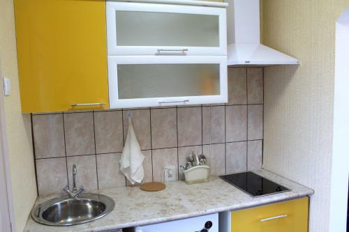 Hostal Bamboo Khutor Guest House