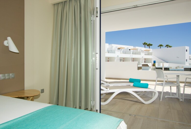 Hotel Aqua Suites
