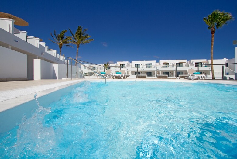 Hotel Aqua Suites