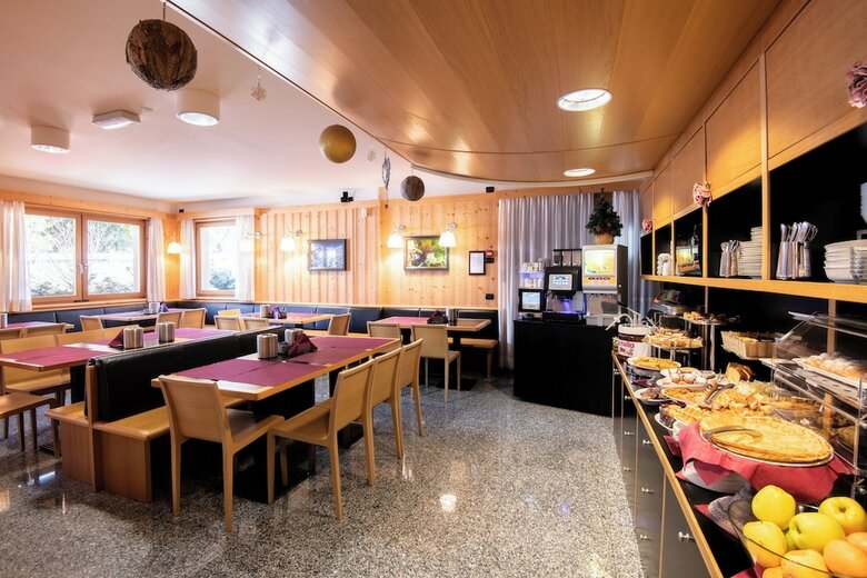 Hotel Garn� Pegr�