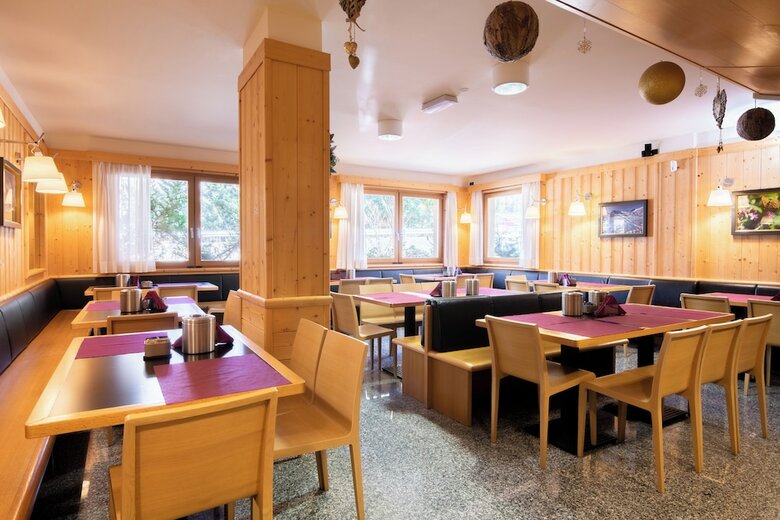 Hotel Garn� Pegr�