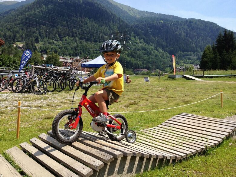 Hotel Garn� Pegr�