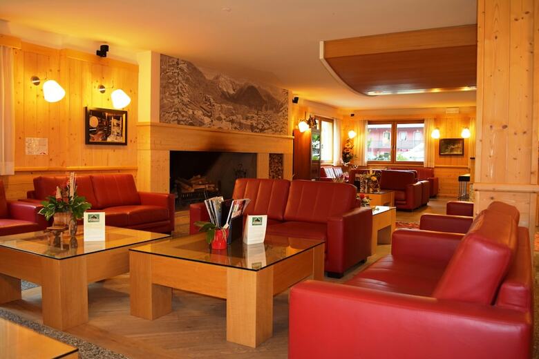 Hotel Garn� Pegr�