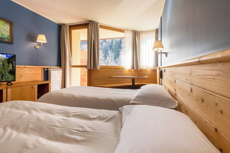 Hotel Garn� Pegr�