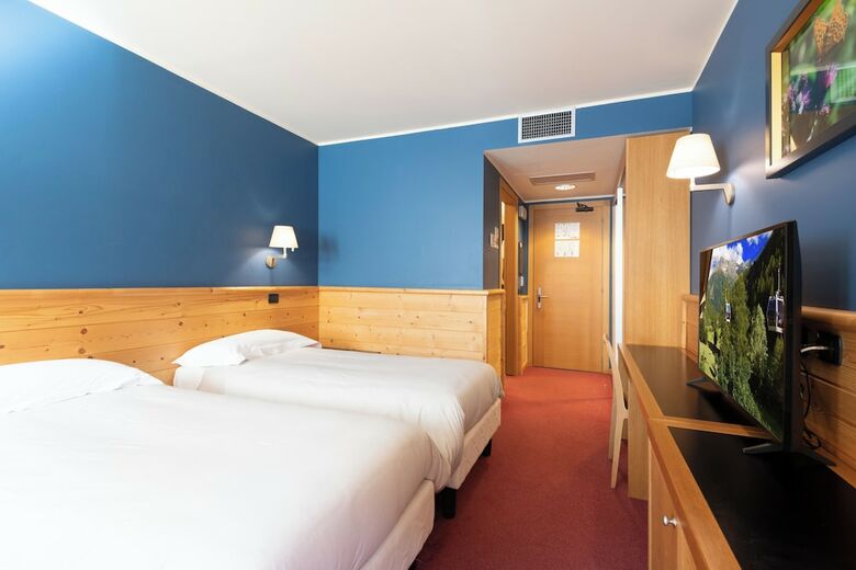 Hotel Garn� Pegr�