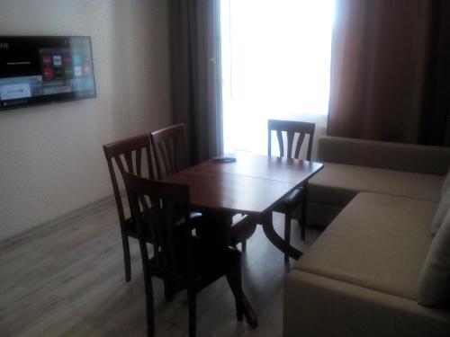 Apartment Semyi Shamshinykh 20