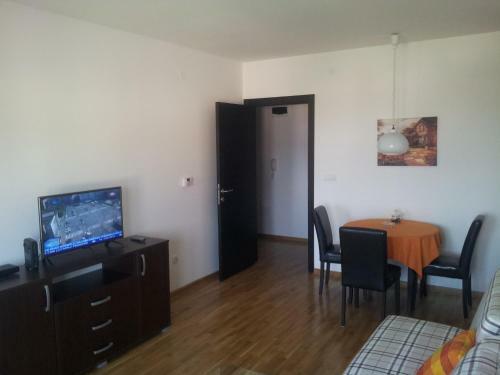 Sweet Apartment