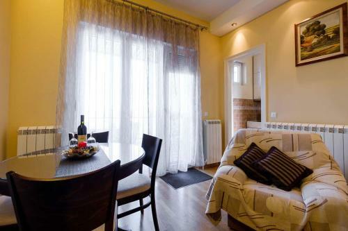 Basco Knez Mihailova Apartments