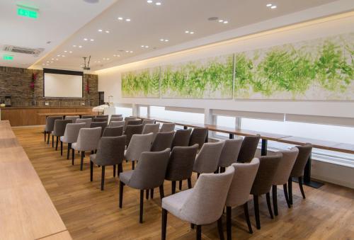 Belgrade Inn Garni Hotel