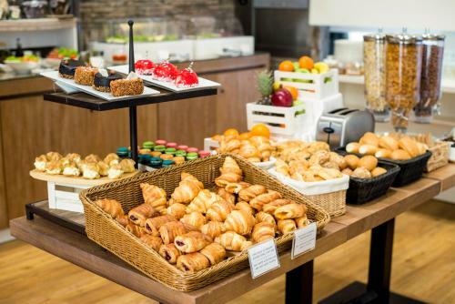 Belgrade Inn Garni Hotel