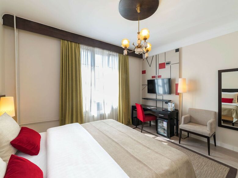 Hotel Mercure Belgrade Excelsior