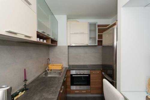 Apartment Mercedes