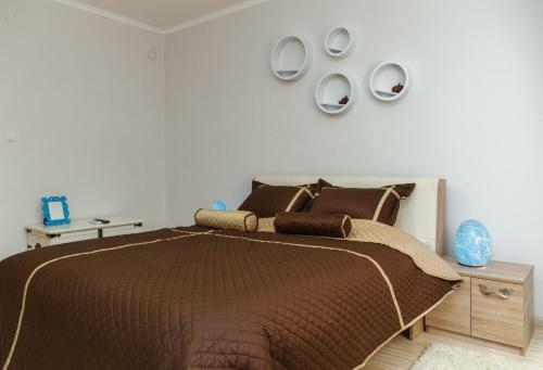 Central Business Apartment