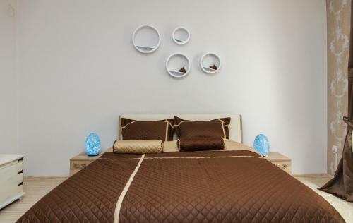 Central Business Apartment