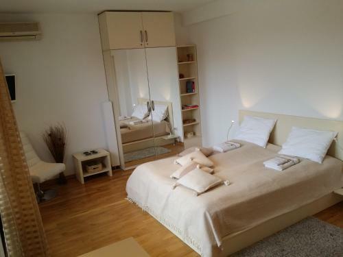 Apartment My Cream